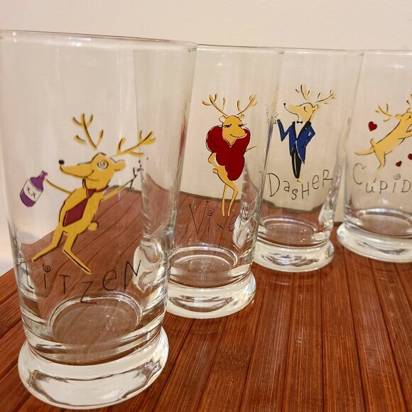 Pottery Barn Reindeer Tumblers Glasses, Set Of 7 (12 Oz Glasses) Footed - Picture 4 of 14